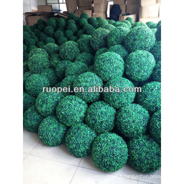 Boule d&#39;herbe topiaire en buis artificiel